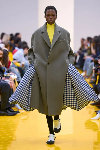 Look 40